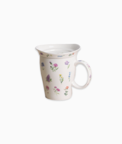 Kubek z porcelany w kwiatki