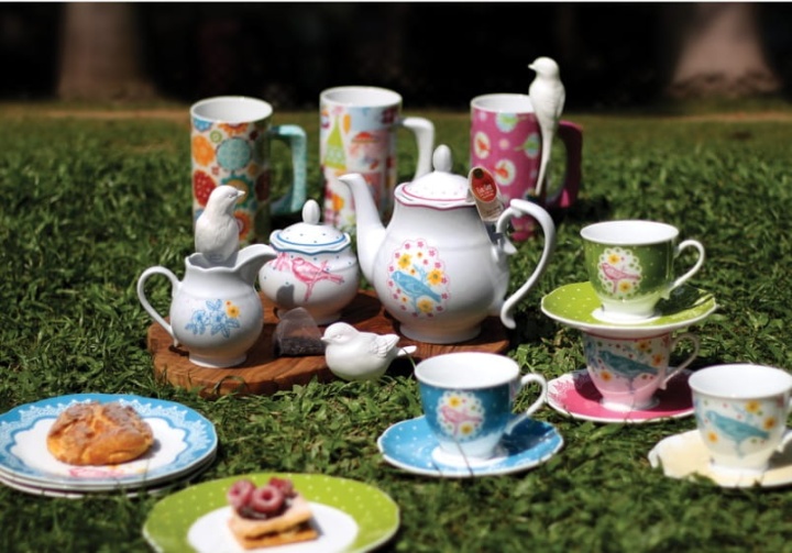 filiżanki do herbaty z porcelany